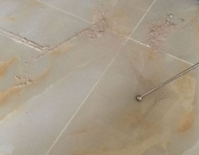 景德镇市瓷砖空鼓维修公司分享粘合剂选择不当在瓷砖铺贴过程中可能导致以下问题